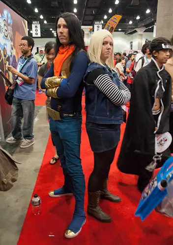 dragon ball cosplay super 17 and android 18