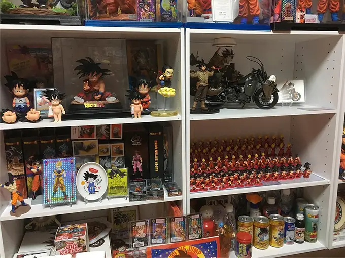 dragon ball collection hitoshi uchida goku room shelf